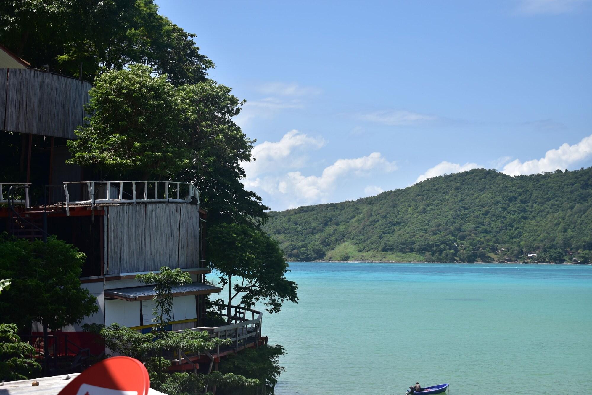 Phi Phi Beach Front Resort Exterior foto