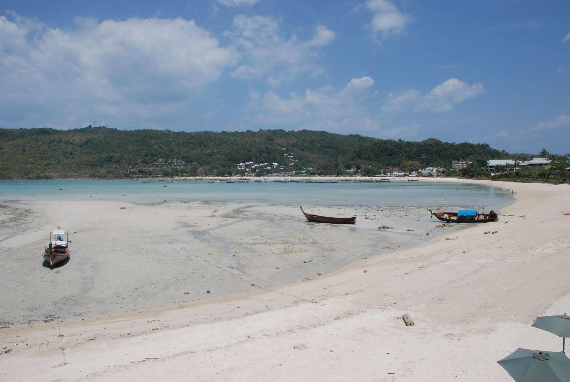 Phi Phi Beach Front Resort Exterior foto